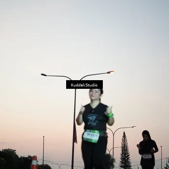 Runner Photo 7841334