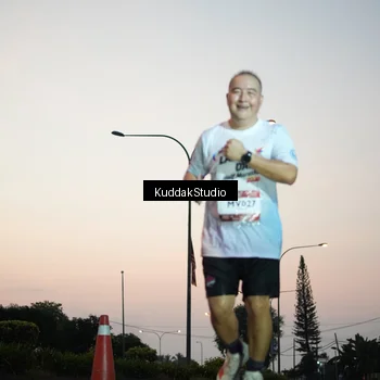 Runner Photo 7841339