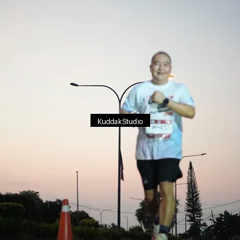 Runner Photo 7841348