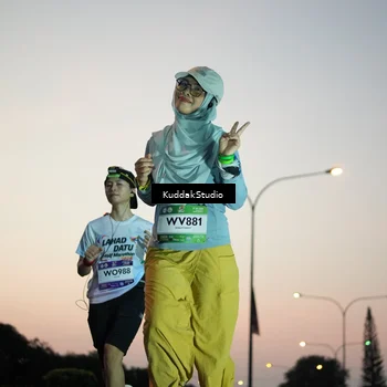 Runner Photo 7841378
