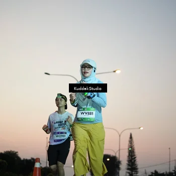 Runner Photo 7841383