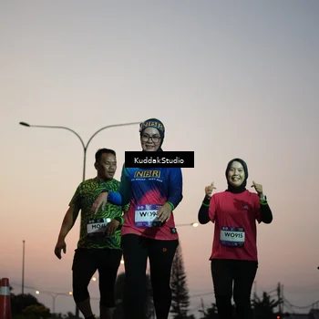 Runner Photo 7841434