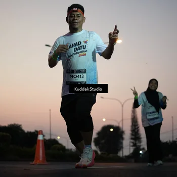 Runner Photo 7841452