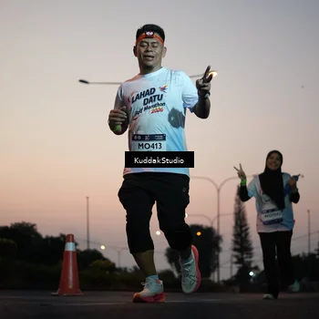 Runner Photo 7841453