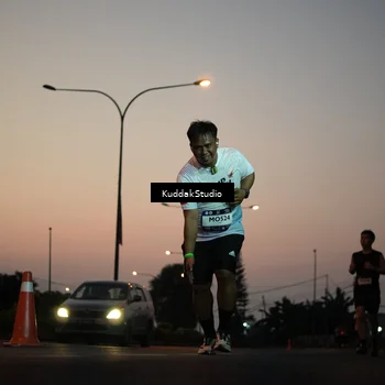 Runner Photo 7841497