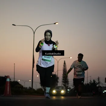 Runner Photo 7841500