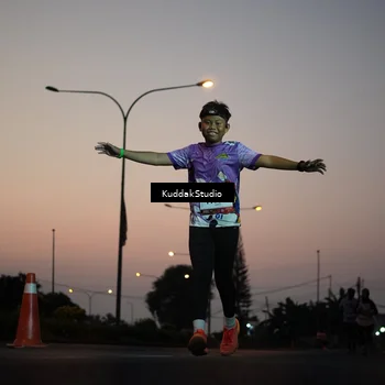 Runner Photo 7841515