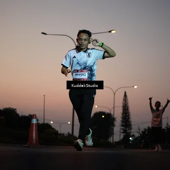 Runner Photo 7841521