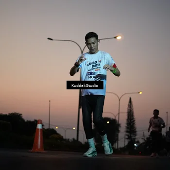 Runner Photo 7841528