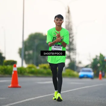 Runner Photo 7841540