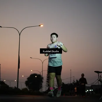 Runner Photo 7841560