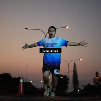 Runner Photo 7841595