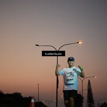 Runner Photo 7841598
