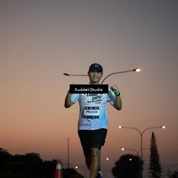 Runner Photo 7841606