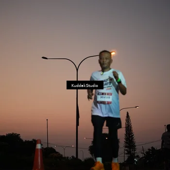 Runner Photo 7841608