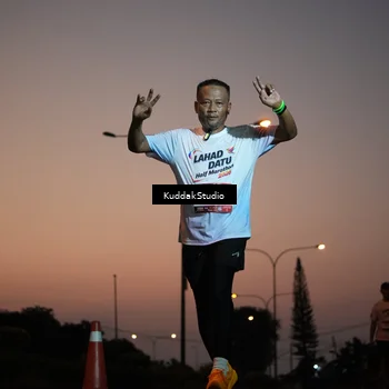 Runner Photo 7841611
