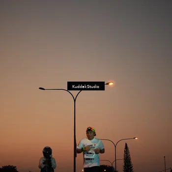Runner Photo 7841629