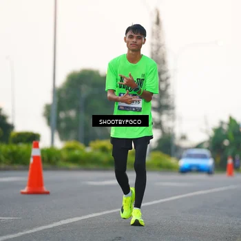 Runner Photo 7841631