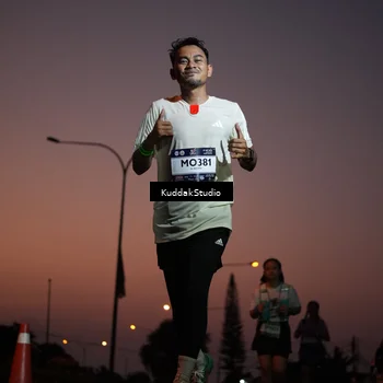 Runner Photo 7841697