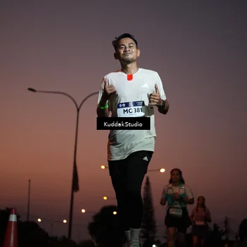 Runner Photo 7841698