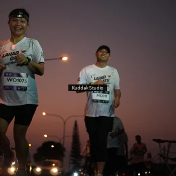 Runner Photo 7841701
