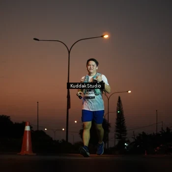 Runner Photo 7841734