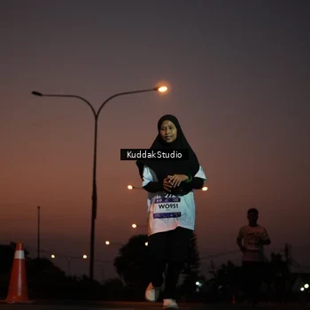 Runner Photo 7841742