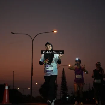 Runner Photo 7841761