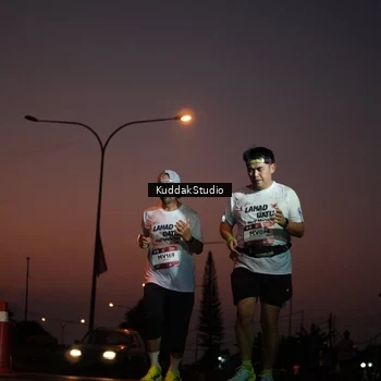 Runner Photo 7841769