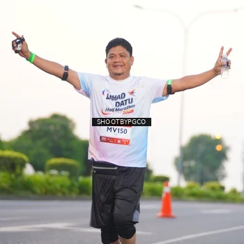 Runner Photo 7841801