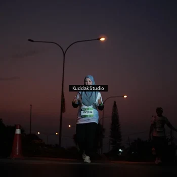 Runner Photo 7841835