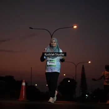 Runner Photo 7841842