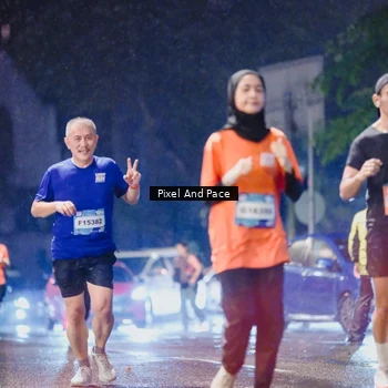 Runner Photo 7841849