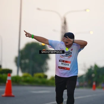 Runner Photo 7841858