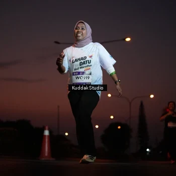 Runner Photo 7841870