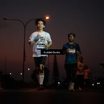 Runner Photo 7841892