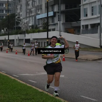 Runner Photo 7841905