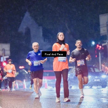 Runner Photo 7841951