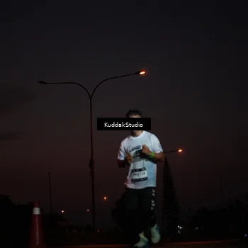 Runner Photo 7842021