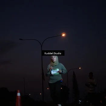 Runner Photo 7842026