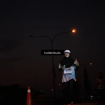 Runner Photo 7842096