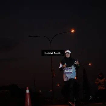 Runner Photo 7842097