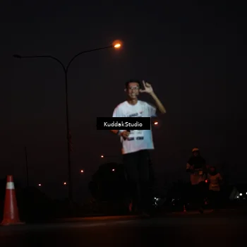 Runner Photo 7842103