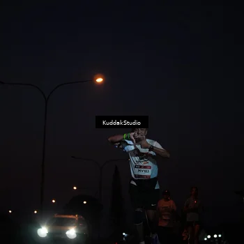 Runner Photo 7842126