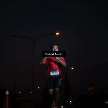 Runner Photo 7842132