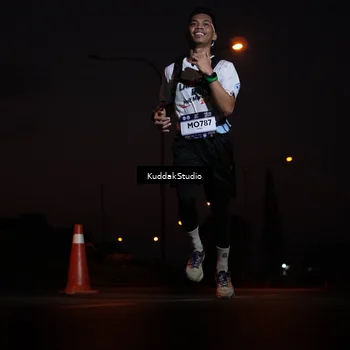 Runner Photo 7842145