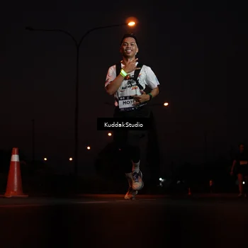 Runner Photo 7842157