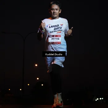 Runner Photo 7842191
