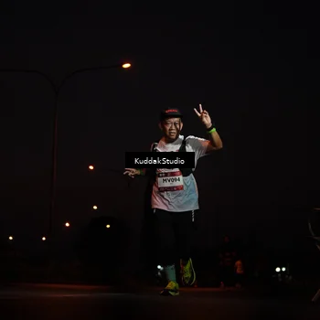 Runner Photo 7842204