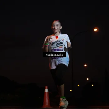 Runner Photo 7842223